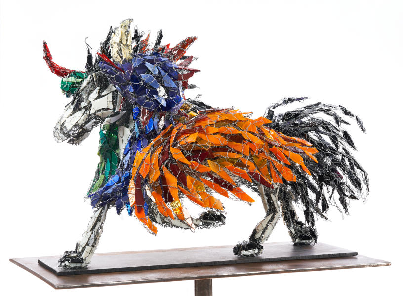 Majestic Triad, 2020.
Metal, glass, acrylic paint.
34 x 21 x 23 in. : Horses : Joan Danziger